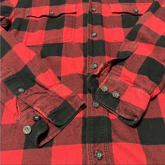 ARITZIA TNA Buffalo Plaid Flannel Button Down Shirt - Picture 4 of 6